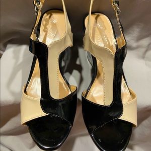 Marc Fisher platforms